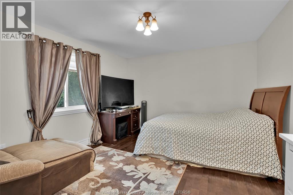 Photo 21 of 3035 Bridgeway, Lasalle ON