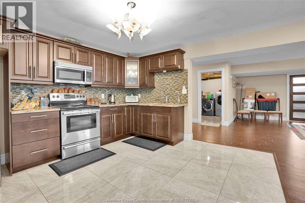 Photo 31 of 3035 Bridgeway, Lasalle ON
