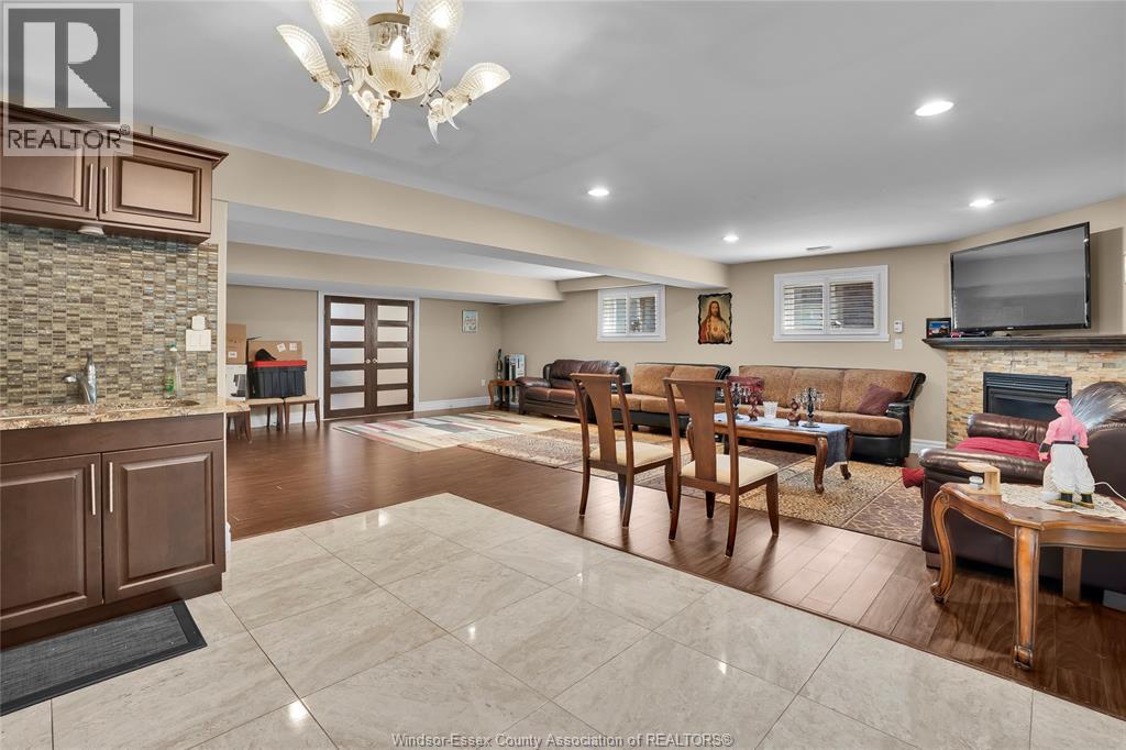 Photo 33 of 3035 Bridgeway, Lasalle ON