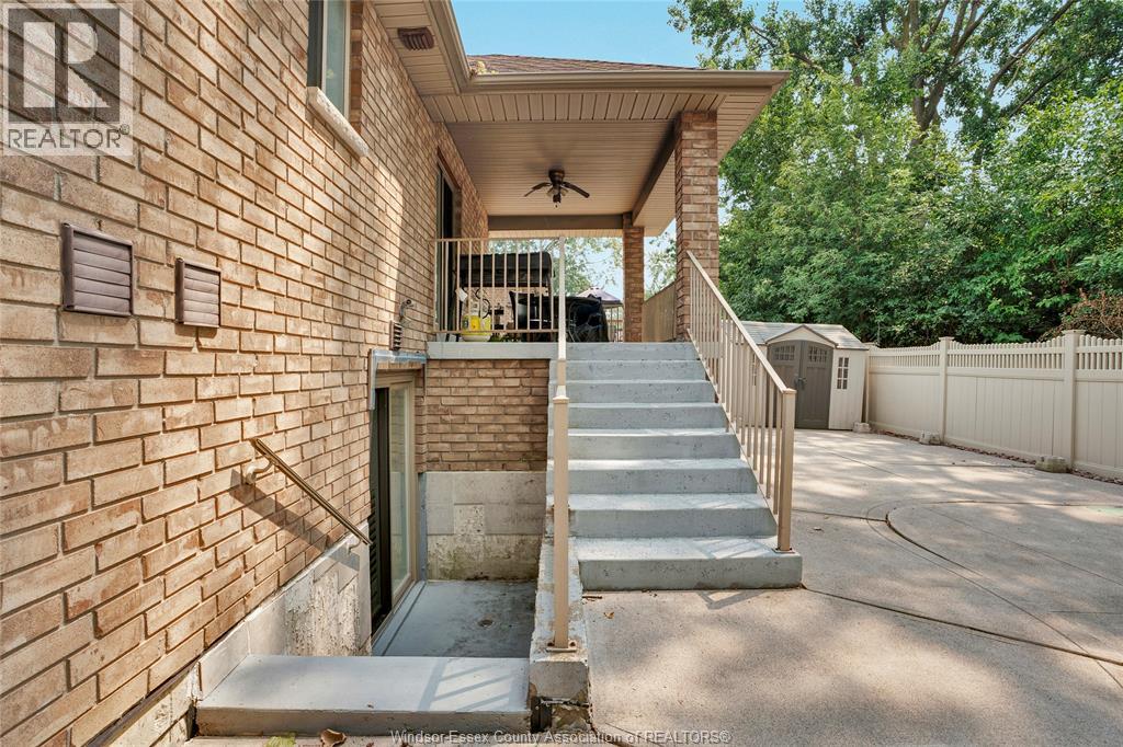 Photo 38 of 3035 Bridgeway, Lasalle ON