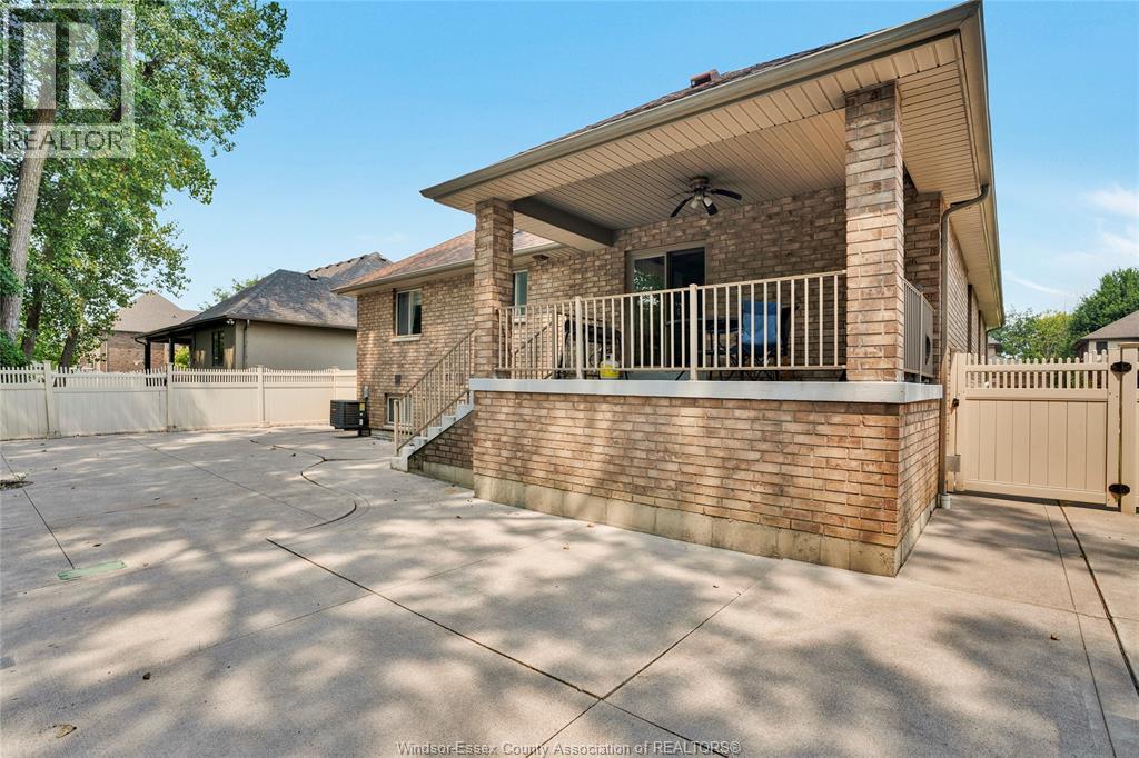 Photo 40 of 3035 Bridgeway, Lasalle ON