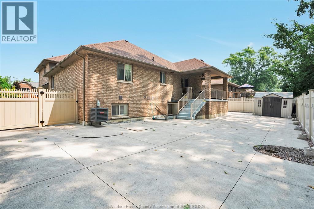 Photo 41 of 3035 Bridgeway, Lasalle ON
