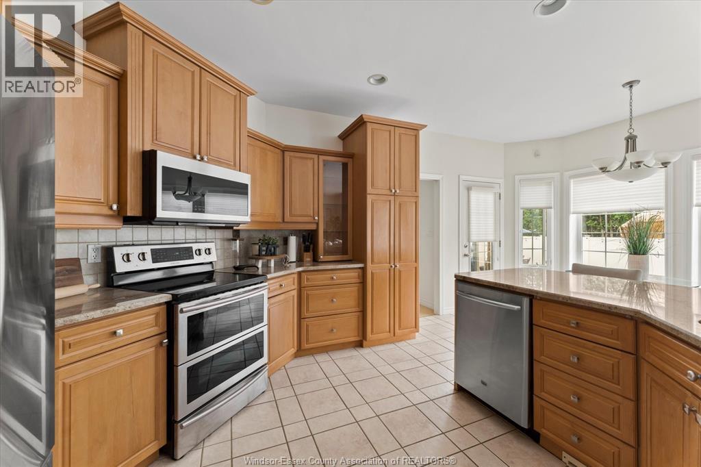 Photo 20 of 1385 Morton Drive, Lasalle ON