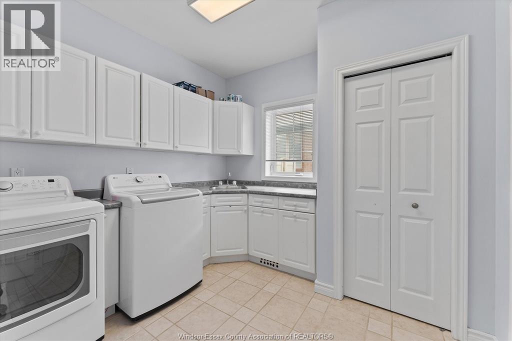 Photo 23 of 1385 Morton Drive, Lasalle ON