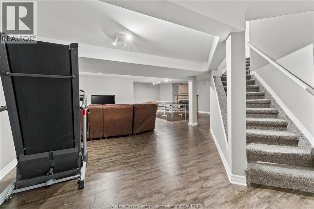 Photo 36 of 1385 Morton Drive, Lasalle ON