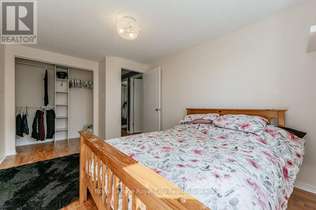 Photo 26 of 260 Tait Crescent, Centre Wellington ON