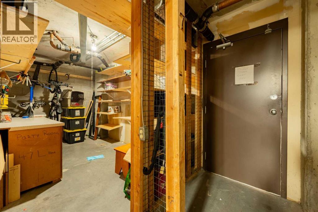 Single Family House for Sale in    Avenue NW Sunnyside Calgary 