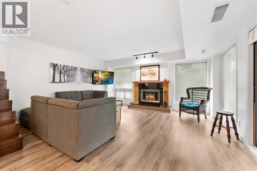 Single Family House for Sale in    Avenue NW Sunnyside Calgary 