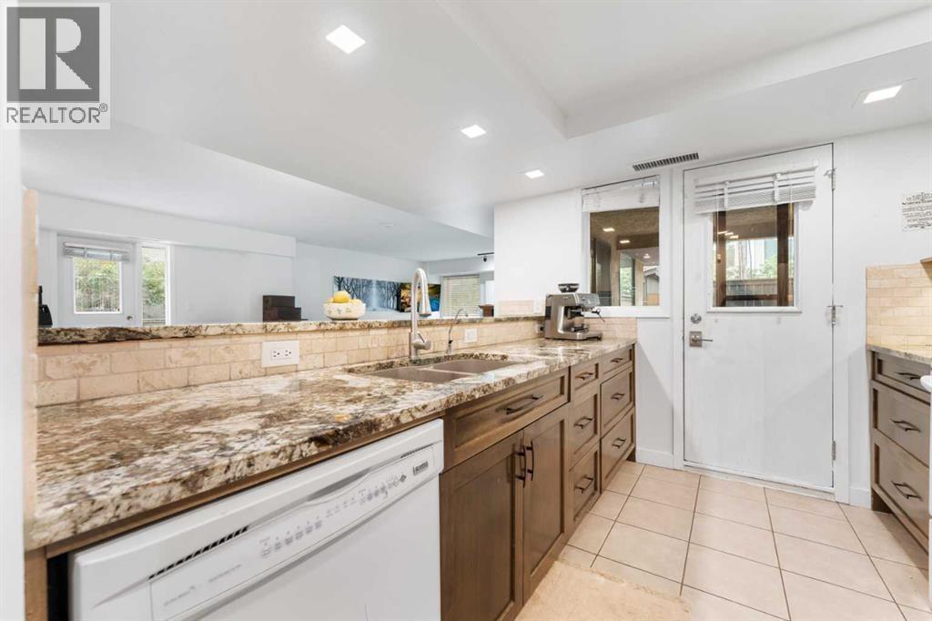 Single Family House for Sale in    Avenue NW Sunnyside Calgary 