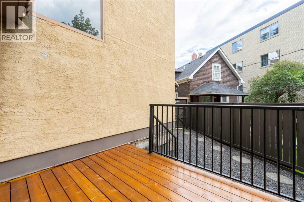 Single Family House for Sale in    Avenue NW Sunnyside Calgary 
