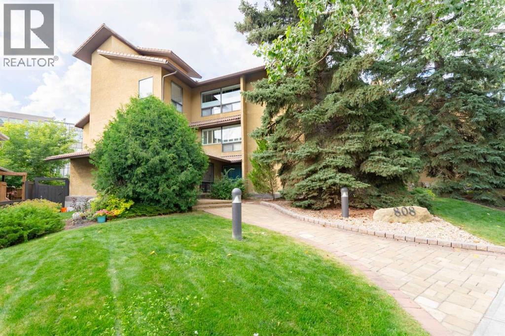 Single Family House for Sale in    Avenue NW Sunnyside Calgary 