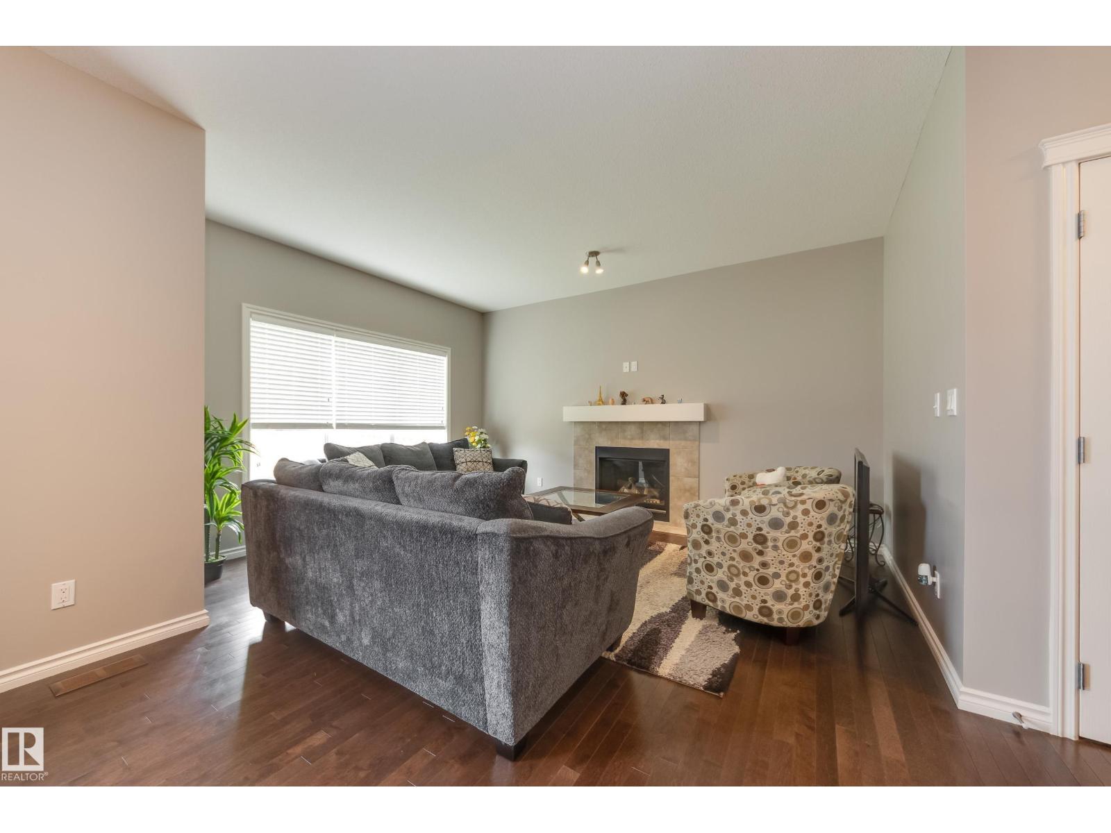 Photo 10 of 5734 175 A Av Nw, Edmonton AB