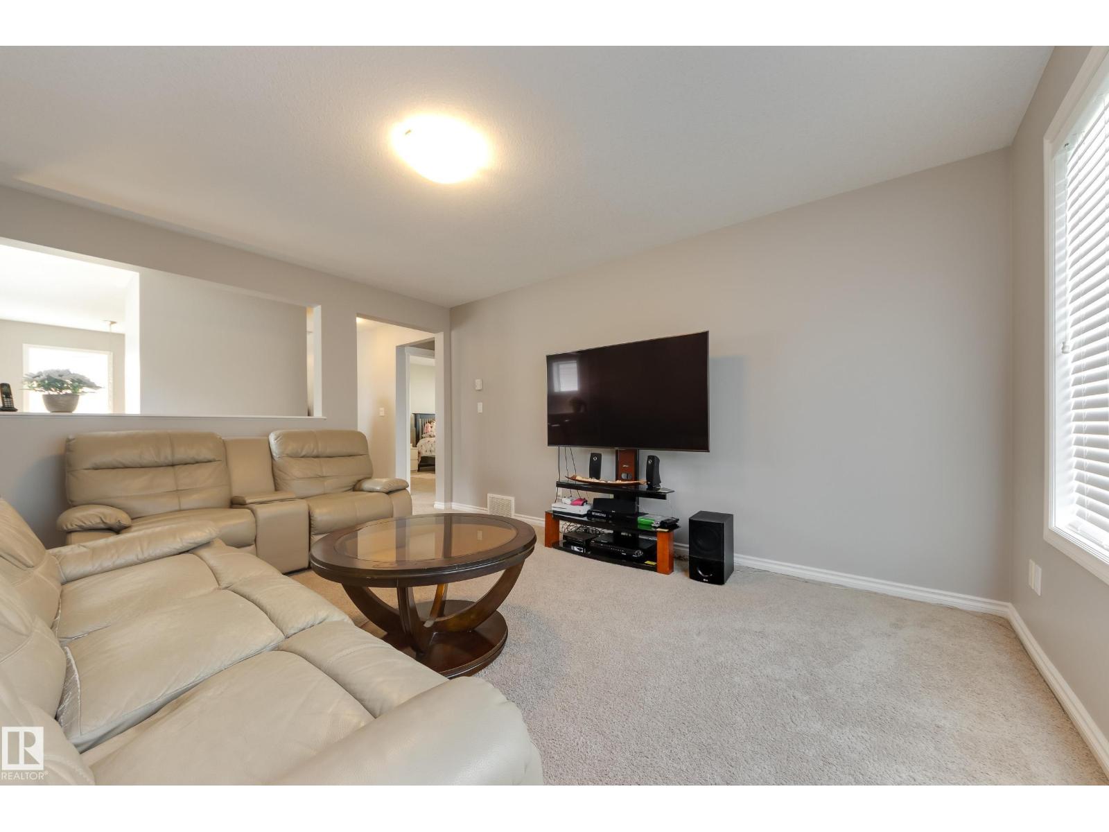 Photo 27 of 5734 175 A Av Nw, Edmonton AB