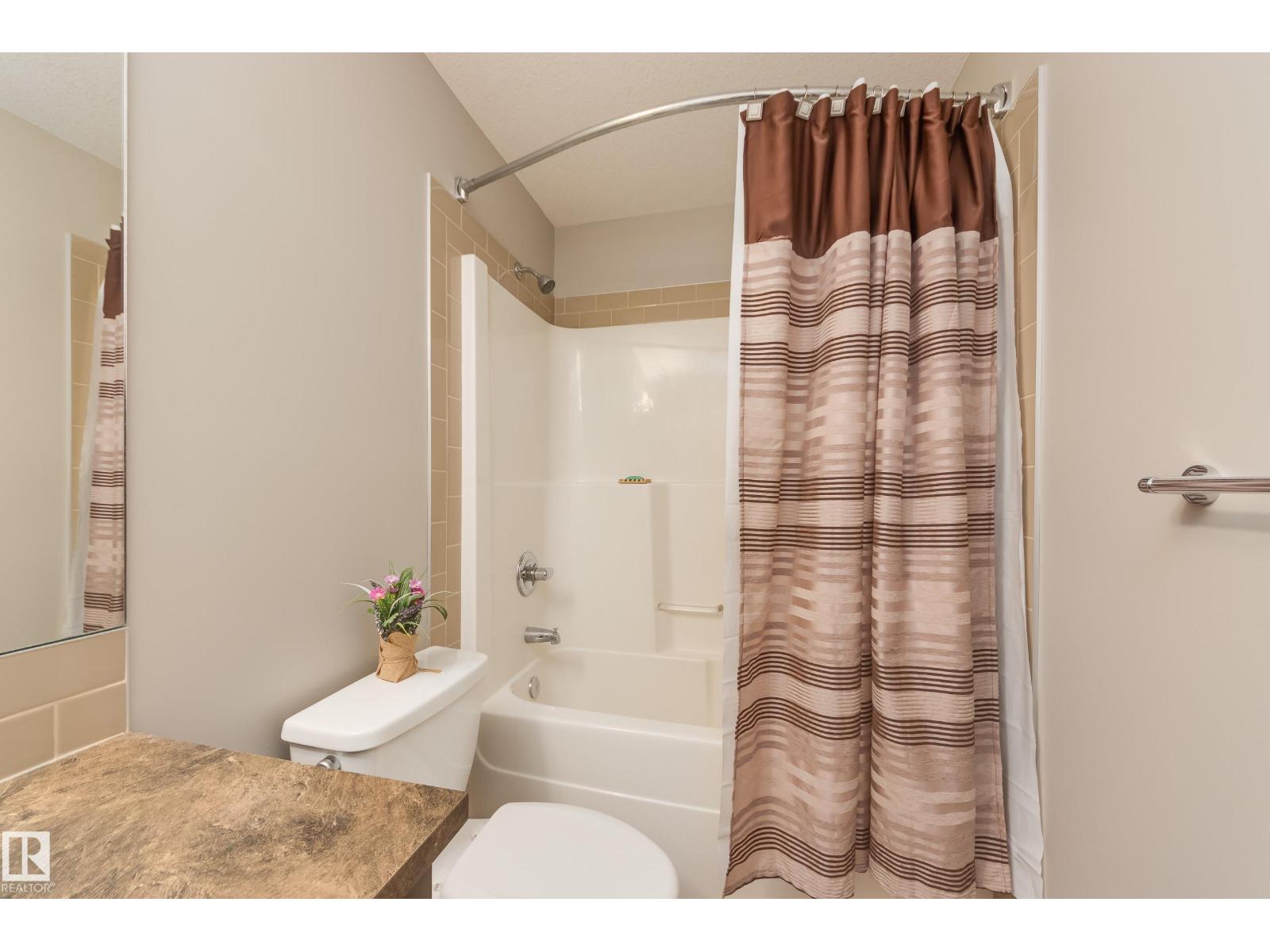 Photo 47 of 5734 175 A Av Nw, Edmonton AB