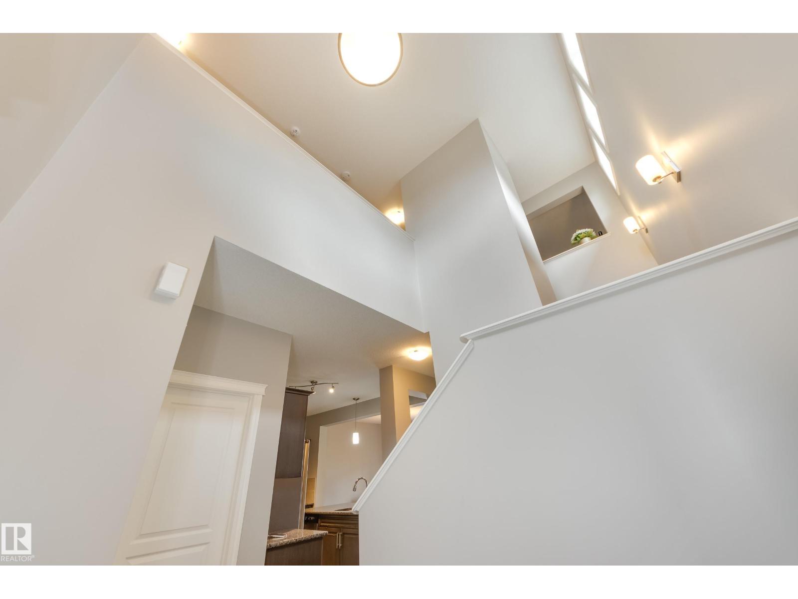 Photo 6 of 5734 175 A Av Nw, Edmonton AB