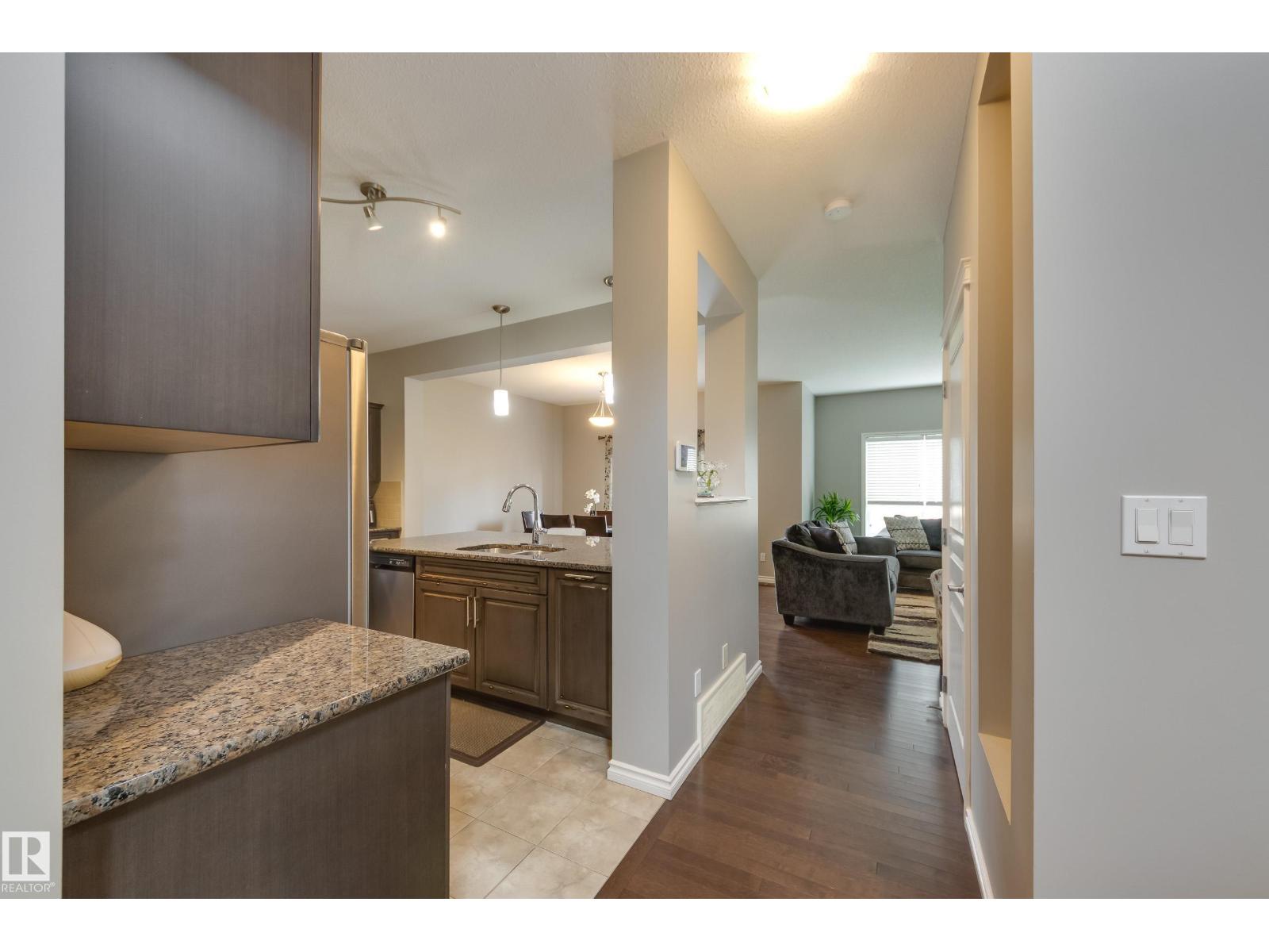 Photo 8 of 5734 175 A Av Nw, Edmonton AB