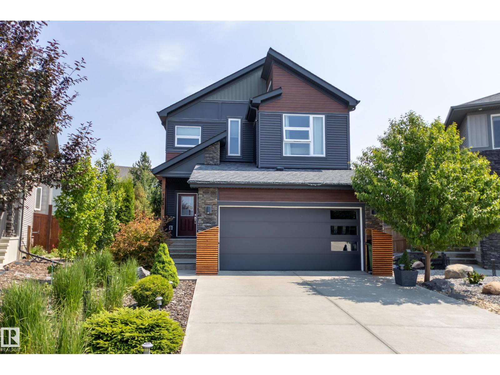 Photo 1 of 3721 Parker Co Sw, Edmonton AB