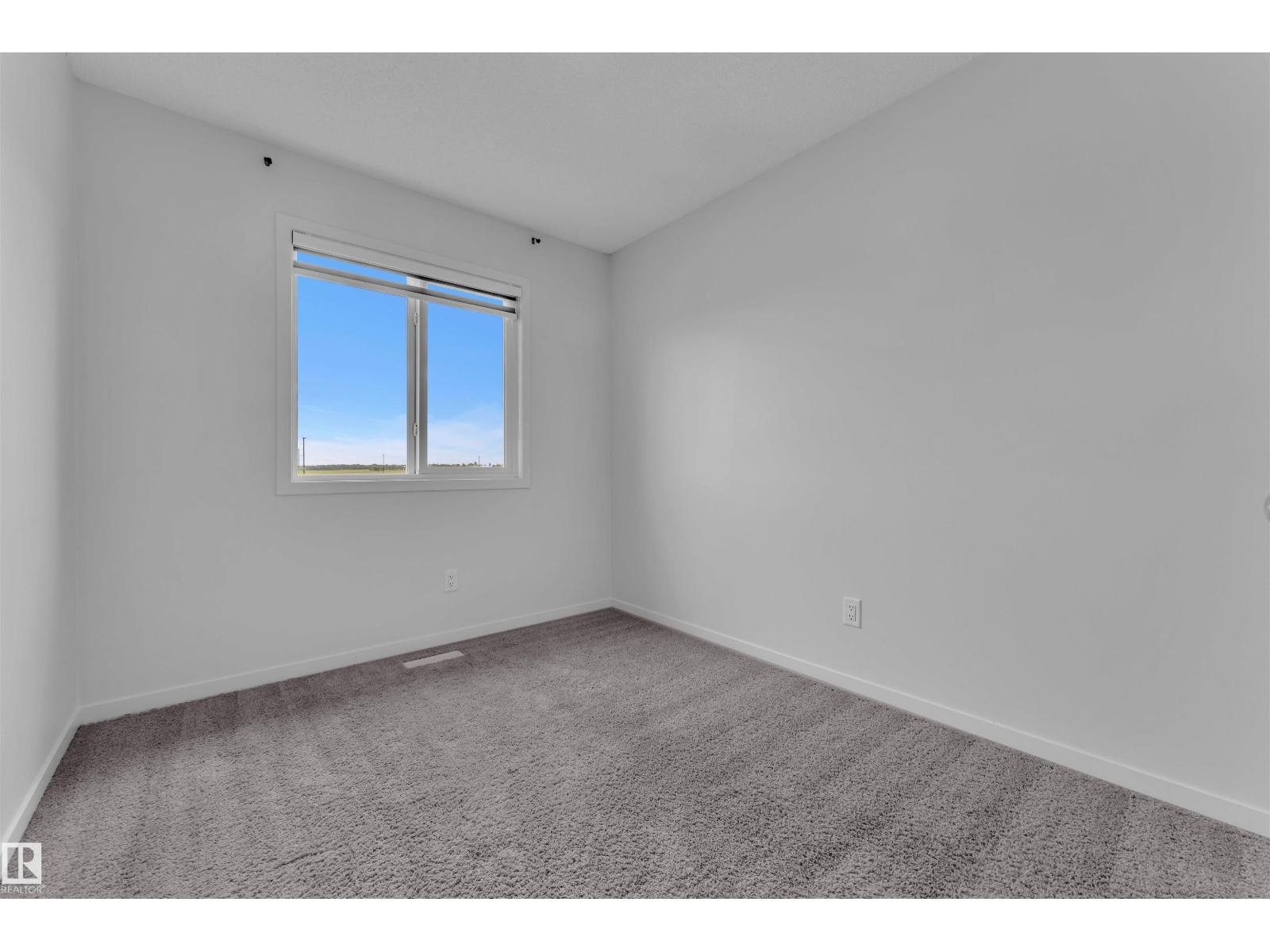 Photo 22 of 7129 46 A St, Beaumont AB