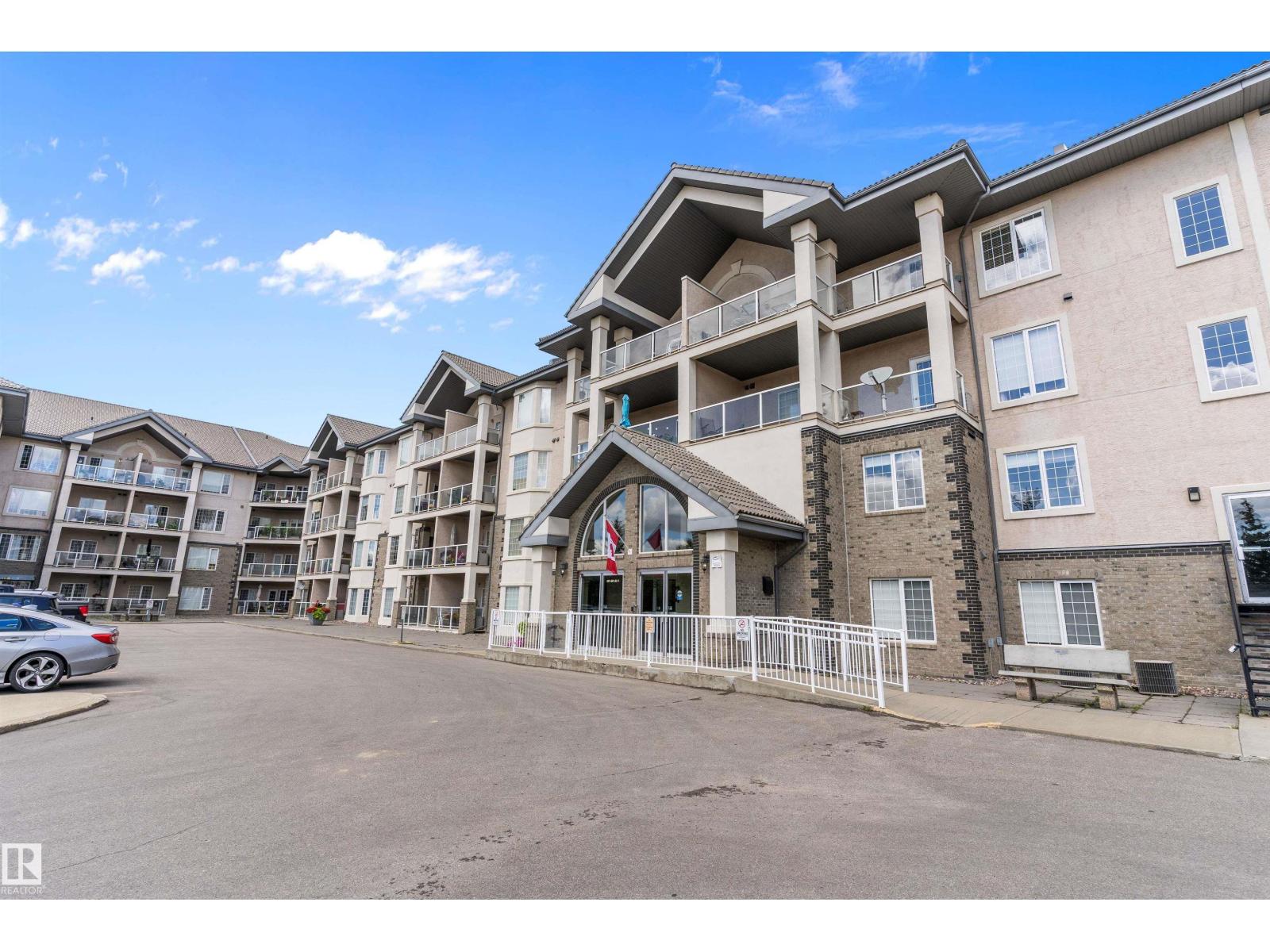 Photo 31 of 102 612 111 St Sw, Edmonton AB