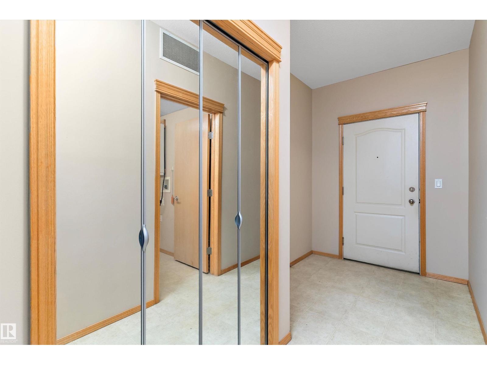 Photo 16 of 102 612 111 St Sw, Edmonton AB