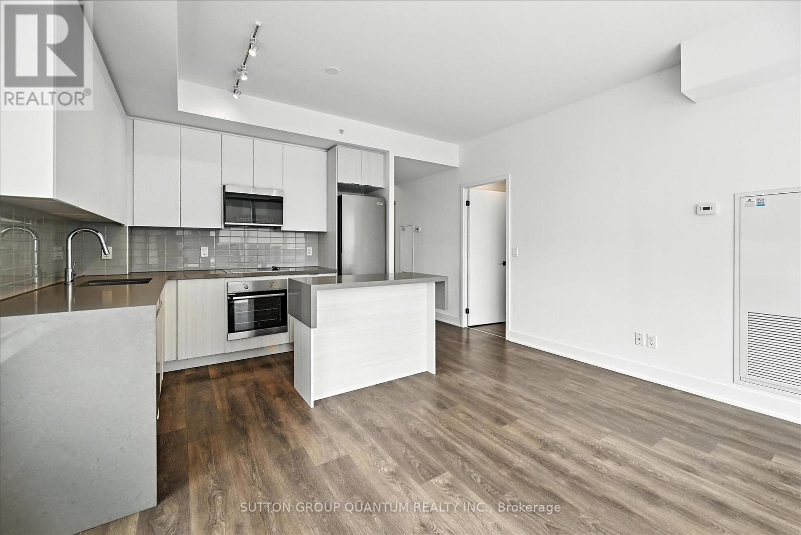 Photo 14 of 611 2489 Taunton Road, Oakville ON