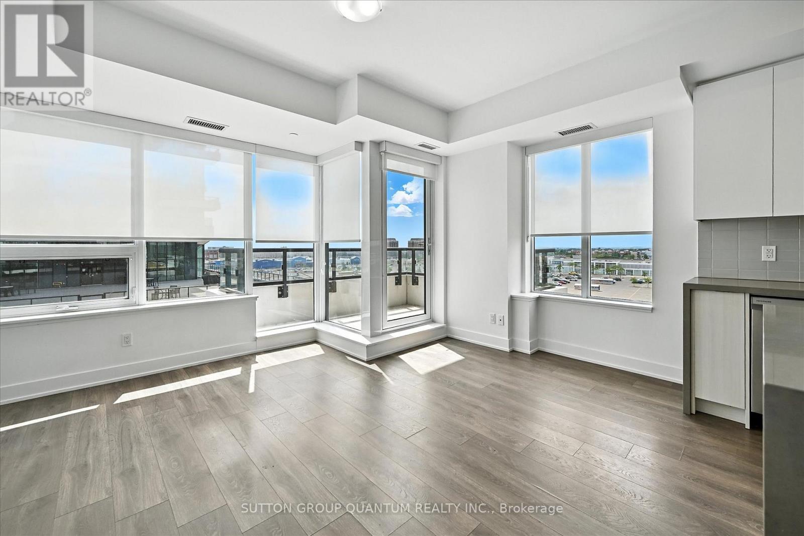 Photo 23 of 611 2489 Taunton Road, Oakville ON