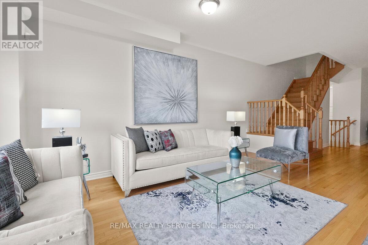 Photo 16 of 9 Phyllis Drive, Caledon ON