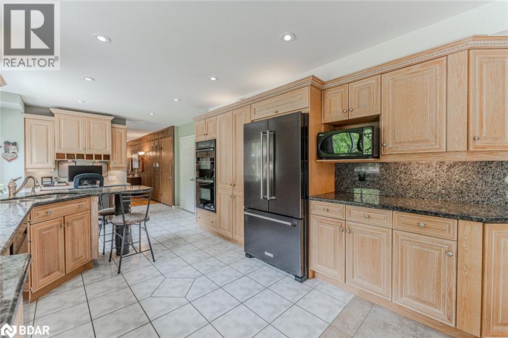Photo 7 of 102 Tudhope Boulevard, Oromedonte ON