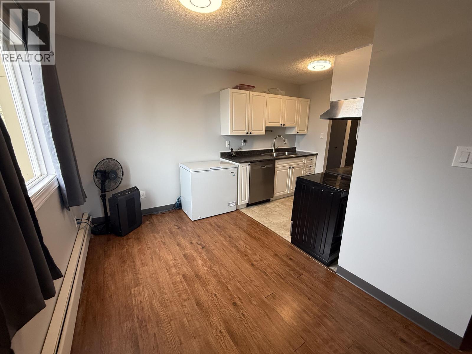 Photo 6 of 210 10216 102 Avenue, Fort St John BC