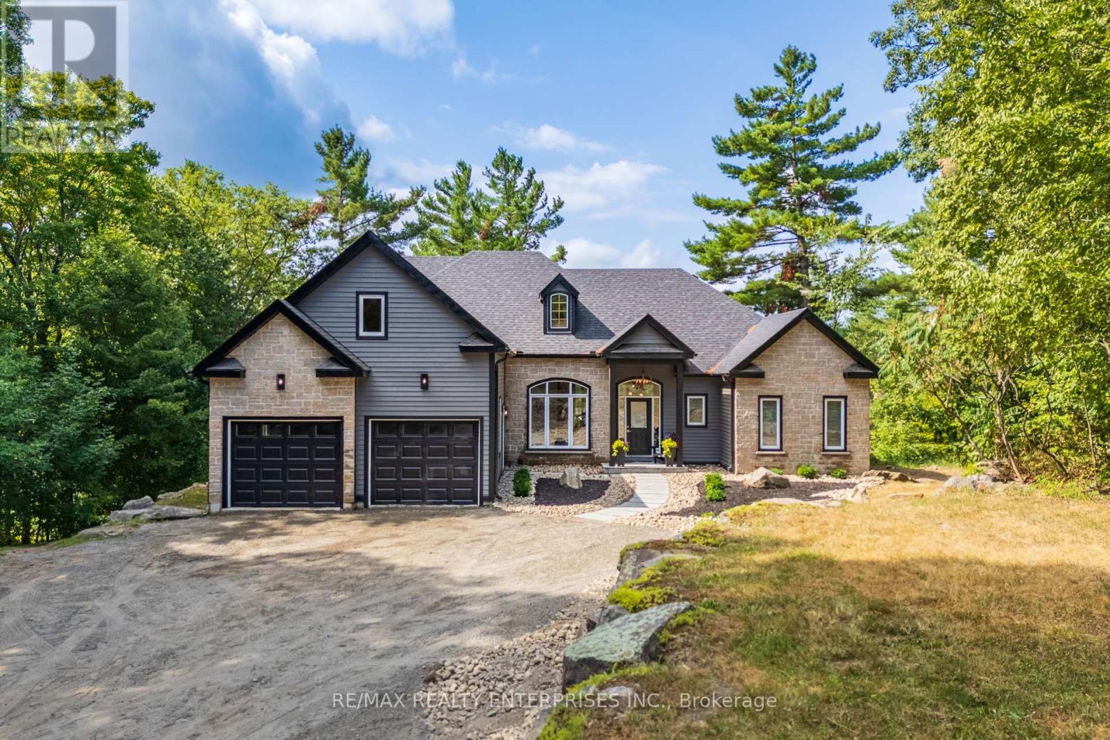 Photo 1 of 49 Estates Drive, Muskoka Lakes ON