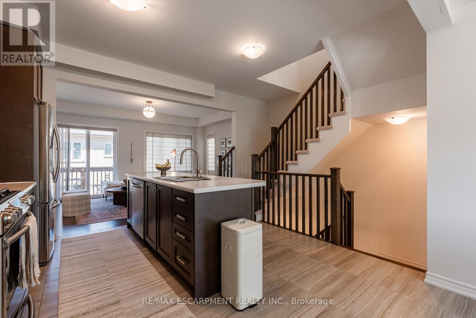 Photo 15 of 108 Borers Creek Circle, Hamilton ON