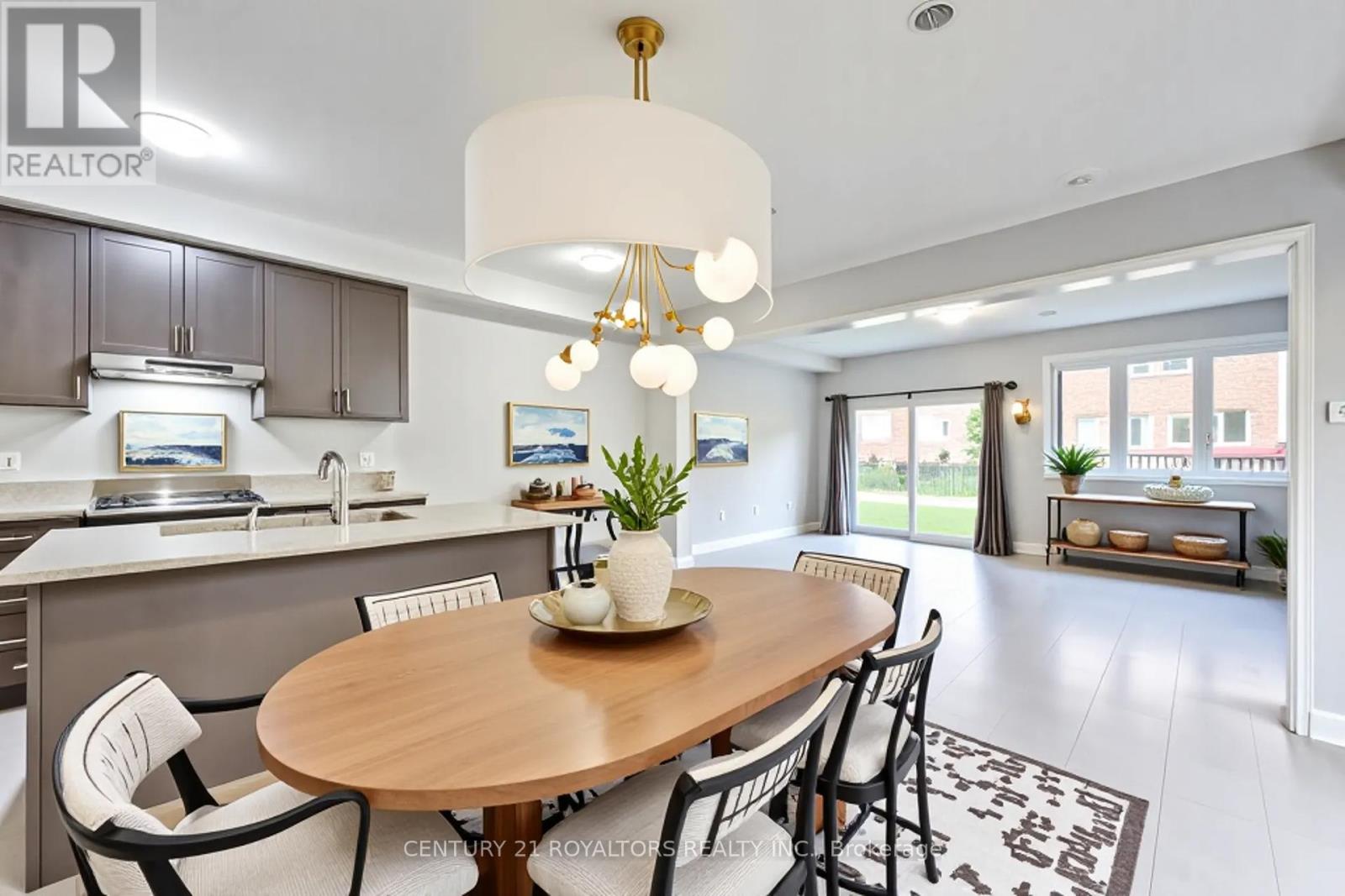 Photo 11 of 110 Huntingford Trail, Woodstock ON