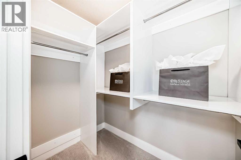 Single Family House Bi-level for Sale in   Avenue SE Lake Bonavista Calgary 