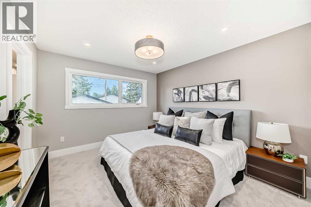 Single Family House Bi-level for Sale in   Avenue SE Lake Bonavista Calgary 