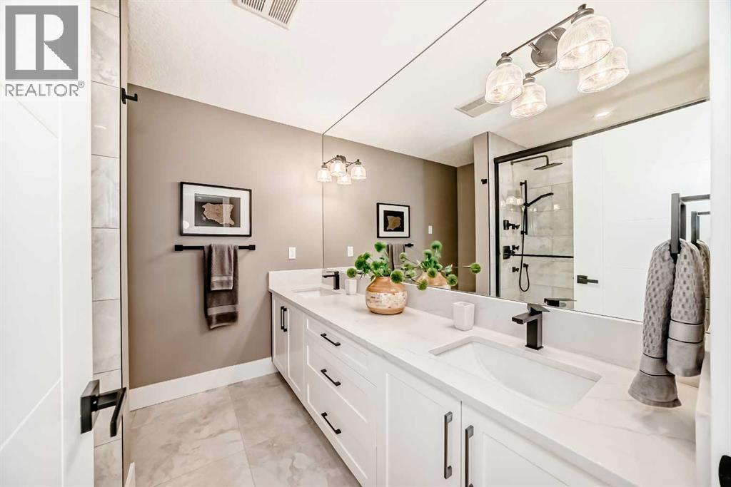 Single Family House Bi-level for Sale in   Avenue SE Lake Bonavista Calgary 