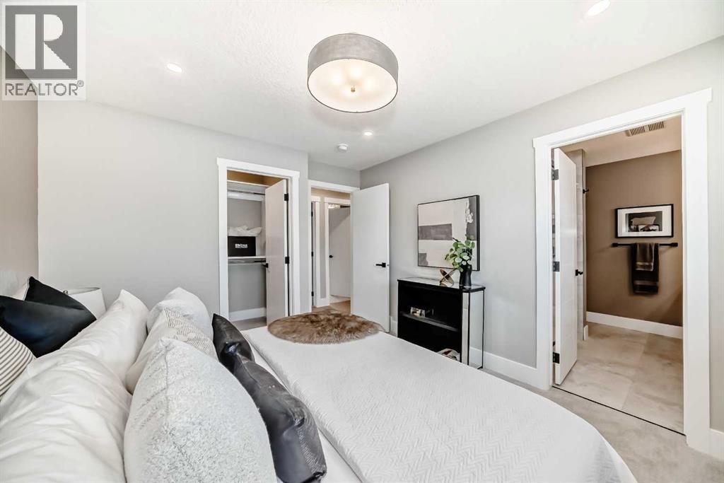 Single Family House Bi-level for Sale in   Avenue SE Lake Bonavista Calgary 