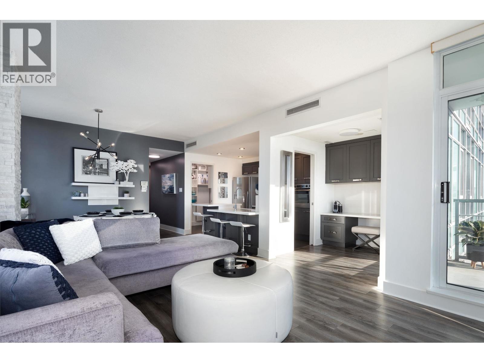 Photo 5 of 506 1483 Homer Street, Vancouver BC