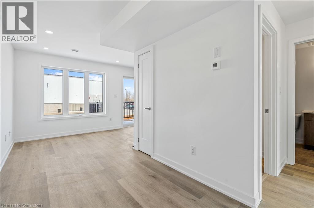 Photo 2 of 4263 Fourth Avenue Unit 624, Niagara Falls ON