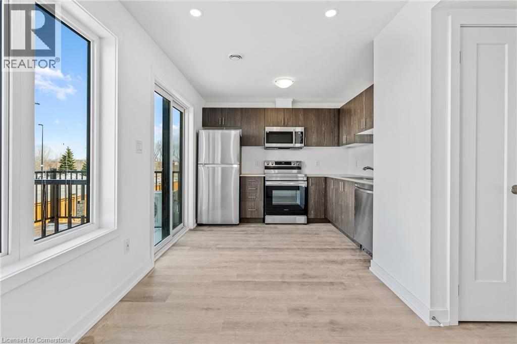 Photo 6 of 4263 Fourth Avenue Unit 624, Niagara Falls ON