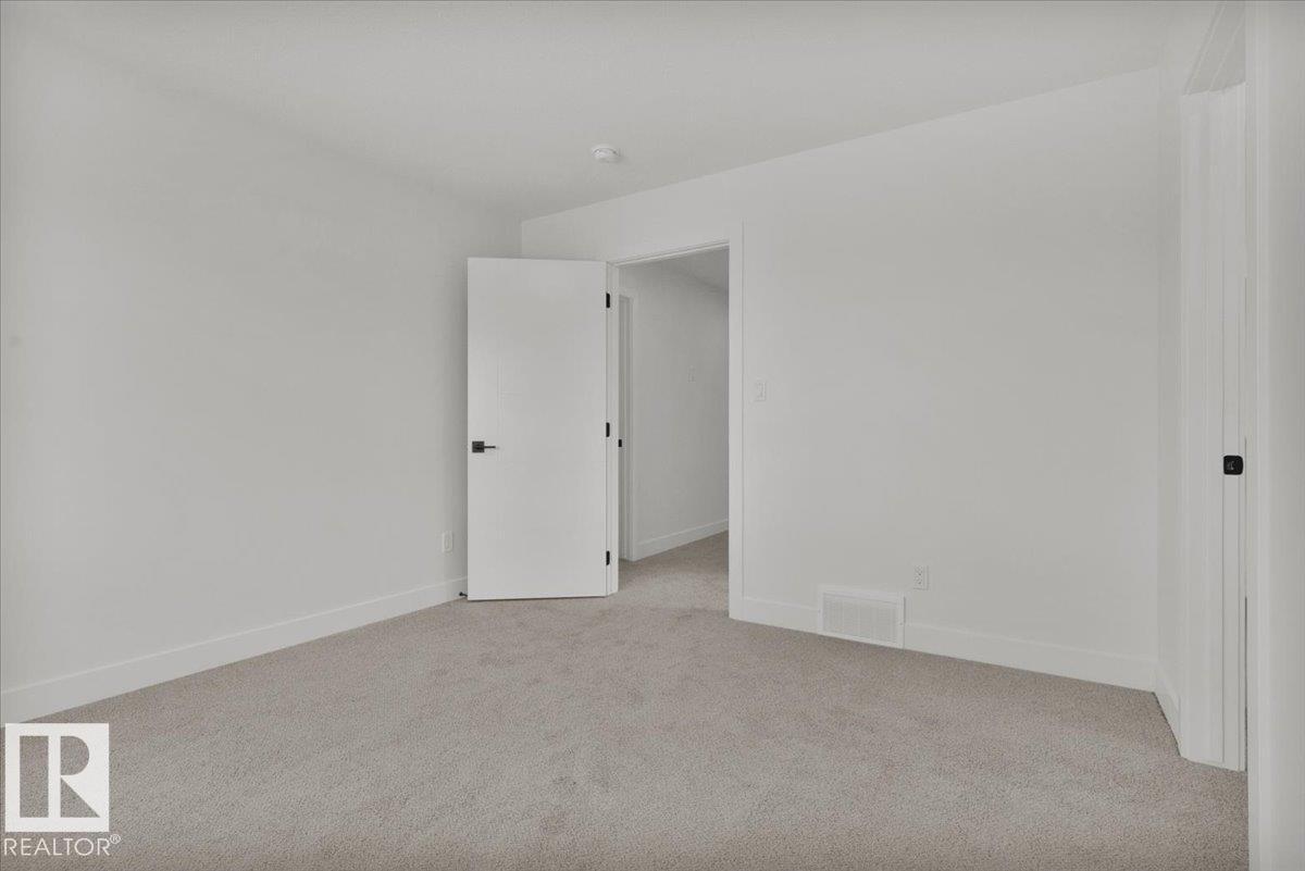Photo 31 of 51 Hull Wynd, Spruce Grove AB
