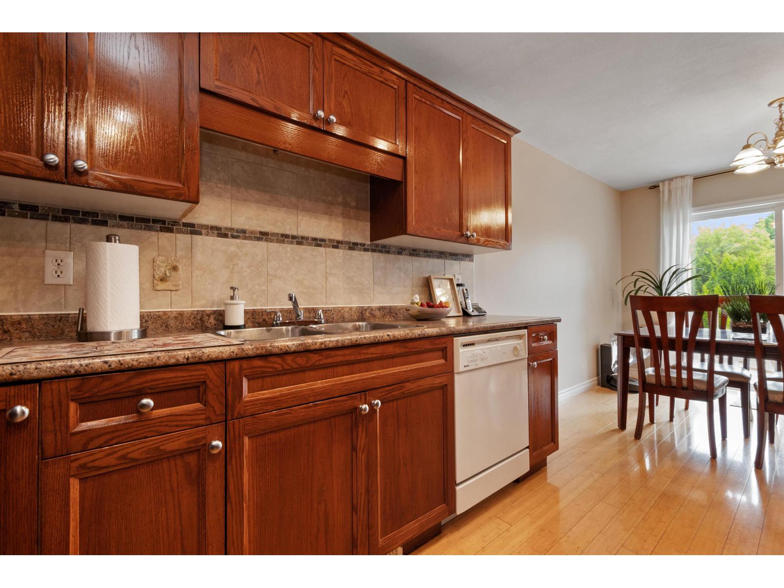 Photo 13 of A 46604 Ramona Drive Chilliwack Proper South, Chilliwack BC