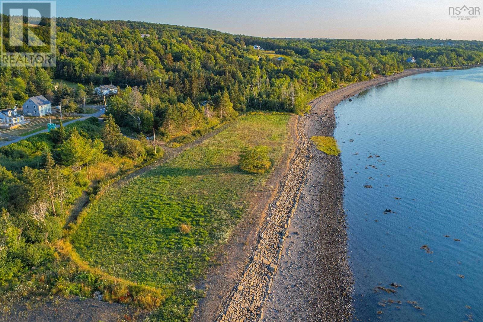 Property 7 of 21 of 869 Highway 1