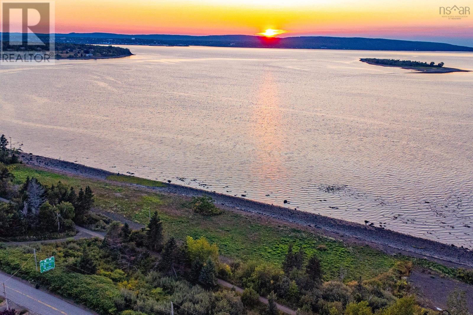 Property 12 of 21 of 869 Highway 1