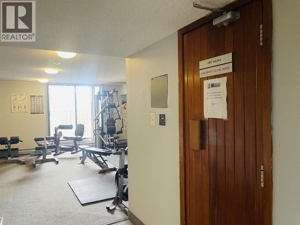 Single Family House for Sale in   Mchugh Court NE Mayland Heights Calgary 