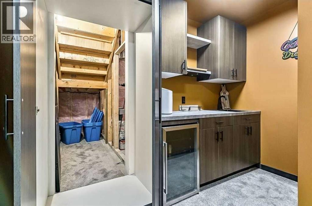 Single Family House for Sale in  West Point Mews SW West Springs Calgary 