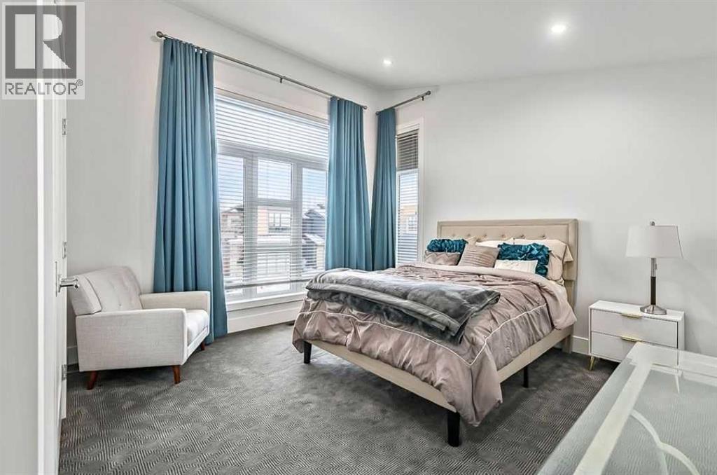 Single Family House for Sale in  West Point Mews SW West Springs Calgary 