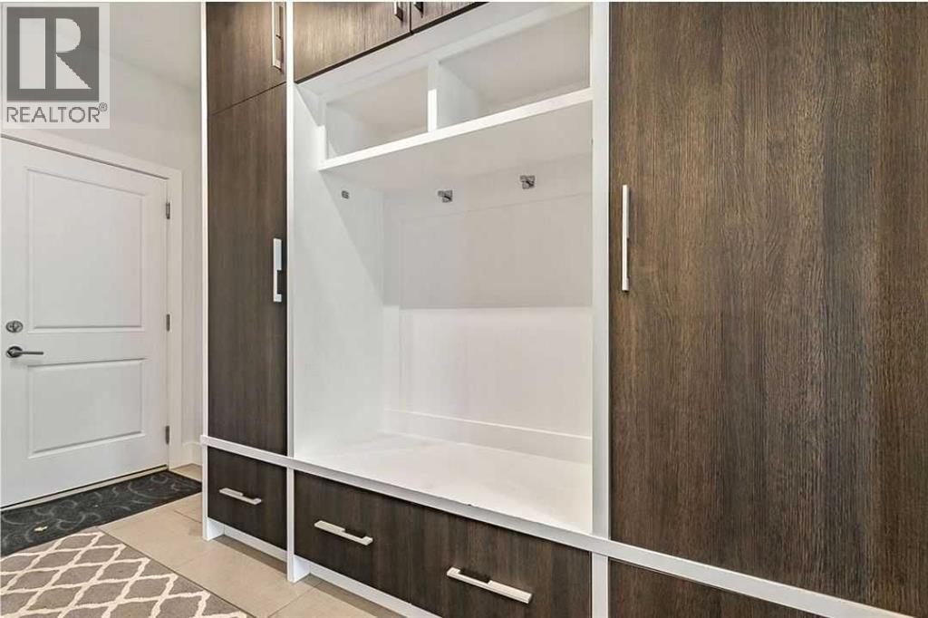 Single Family House for Sale in  West Point Mews SW West Springs Calgary 