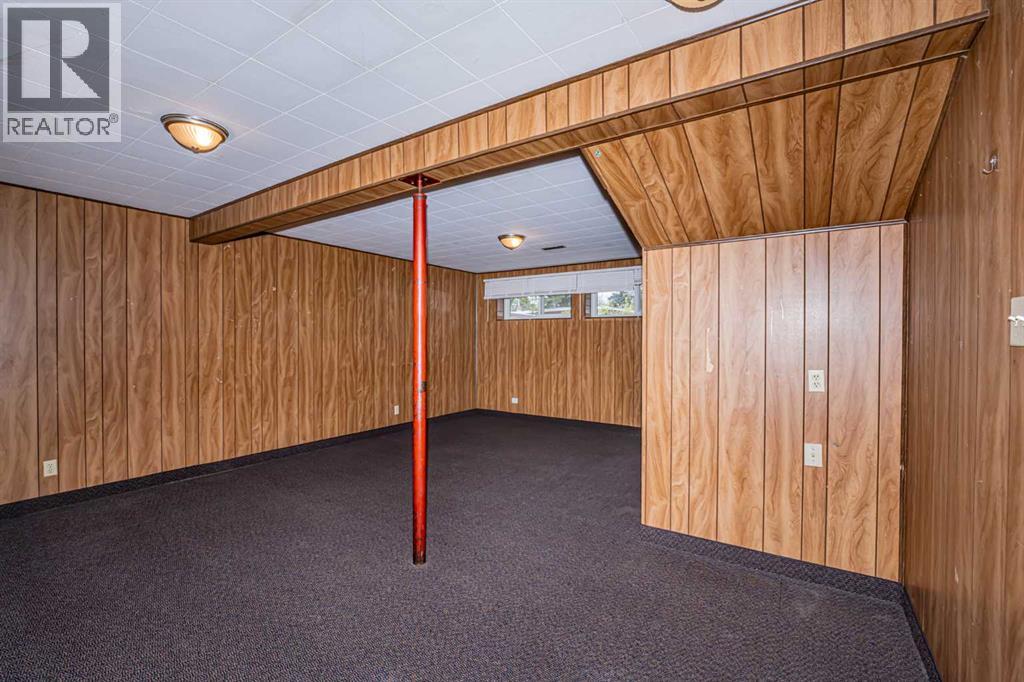 Photo 22 of 7416 Hunterfield Road Nw, Calgary AB