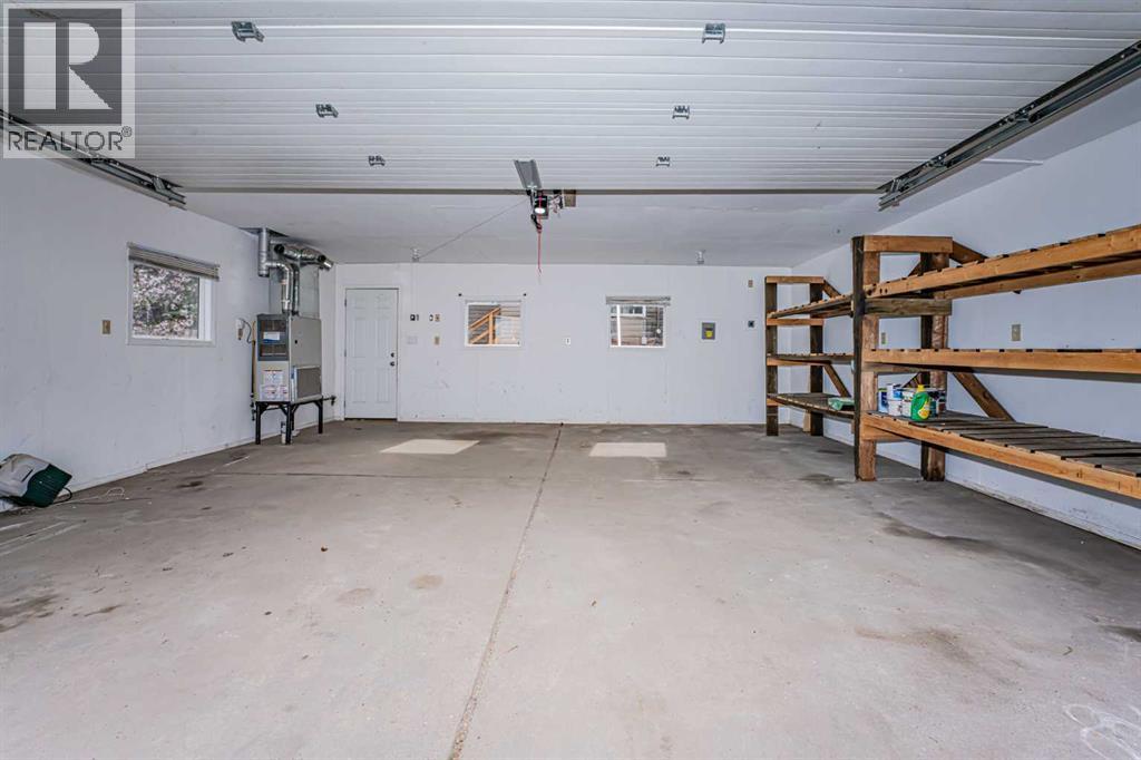 Photo 20 of 7416 Hunterfield Road Nw, Calgary AB