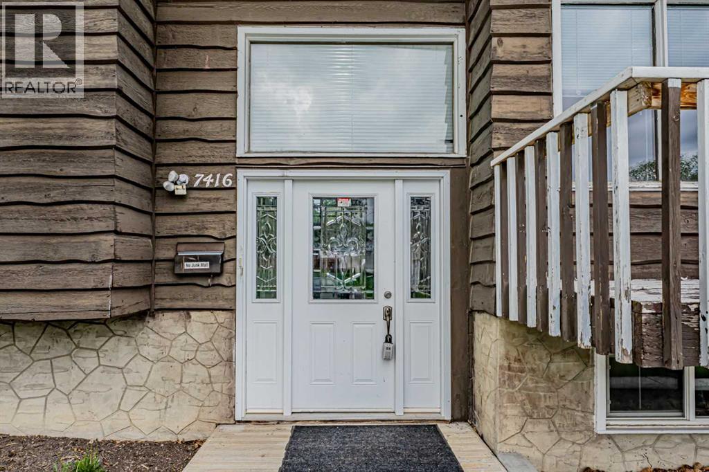 Photo 34 of 7416 Hunterfield Road Nw, Calgary AB